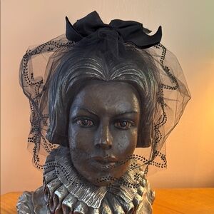 Source Unknown Black and Silver Lace Veil Hat